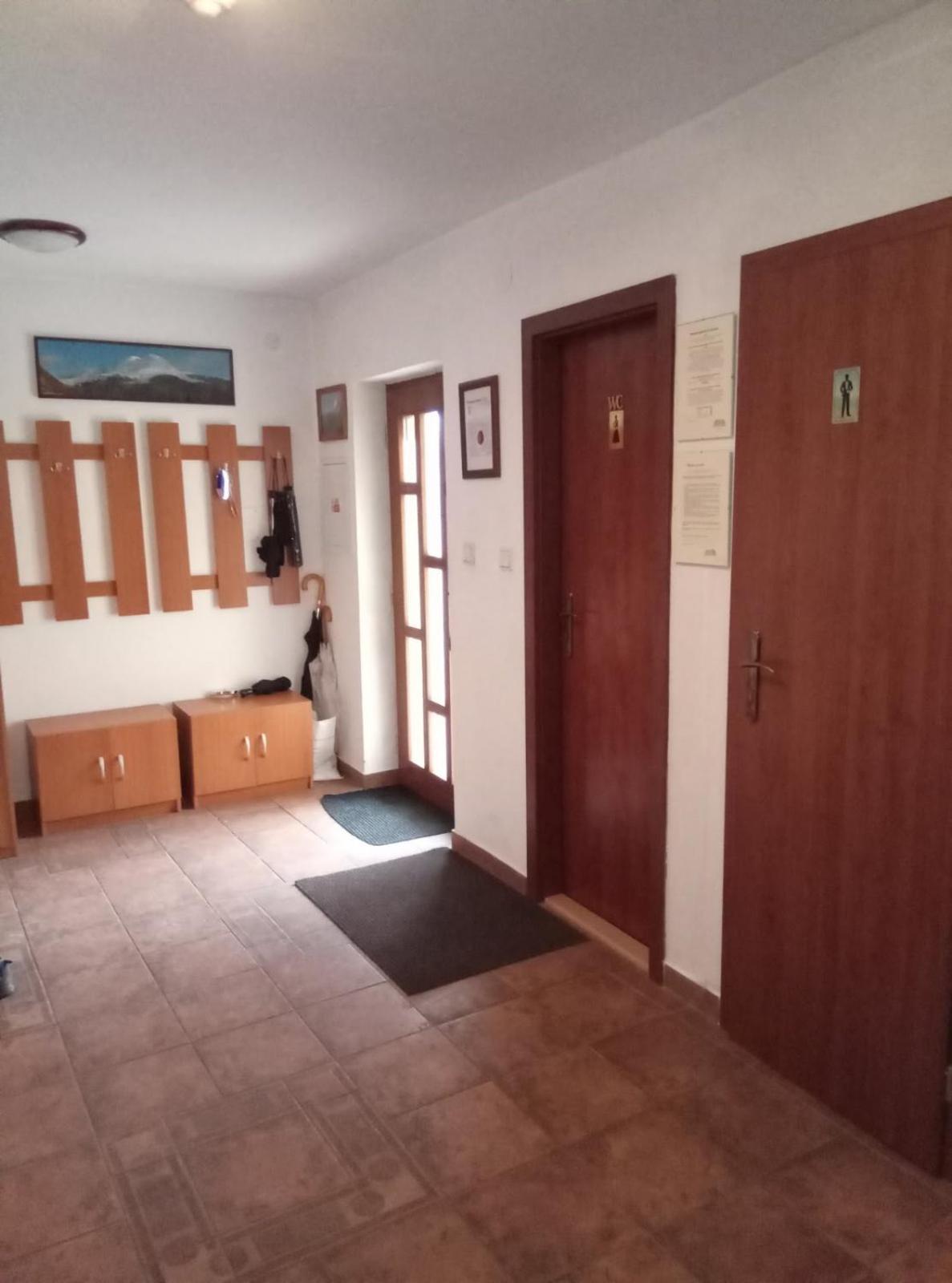 Vila Strážan Poprad Exterior foto